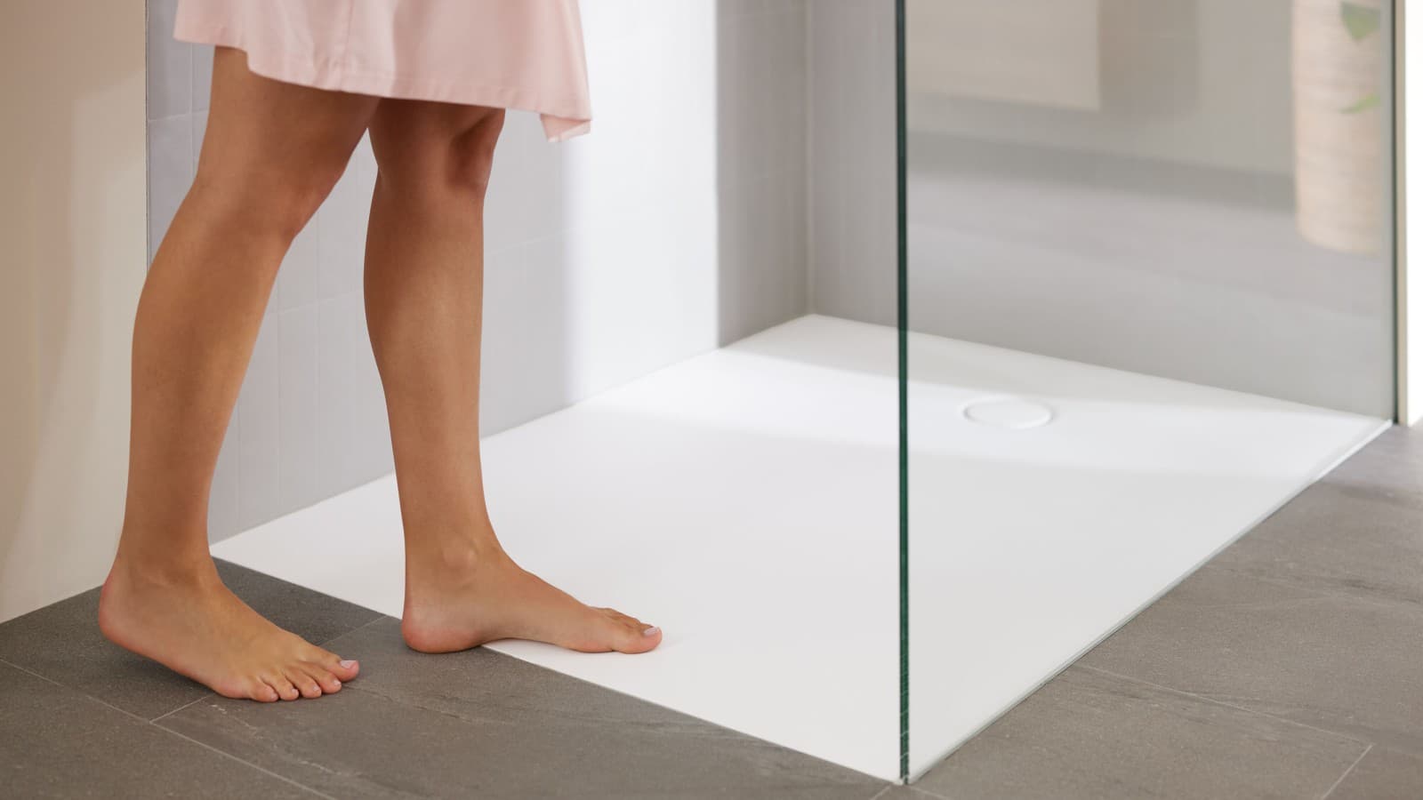 Nová podlahová sprchová vanička Geberit CleanFloor30 Nová podlahová sprchová vanička Geberit CleanFloor30